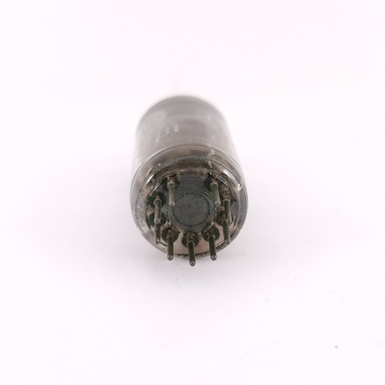 1 X ECC81 VALVO TUBE. 1960s MULLARD...