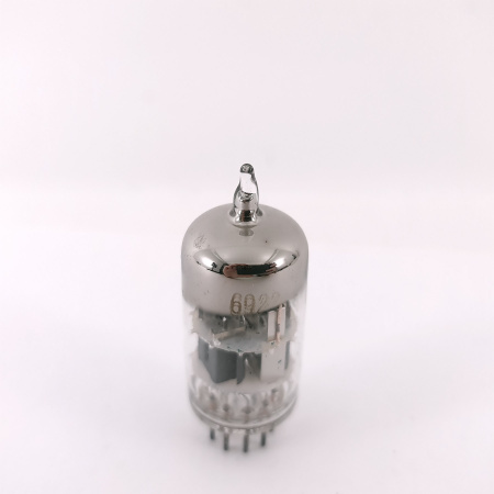 1 X 6922 / E88CC SYLVANIA TUBE. 1960s PROD. USED. 42. CH169