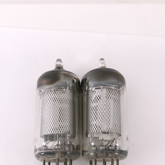 2 X EF86 MULLARD TUBE. 1950s PROD....