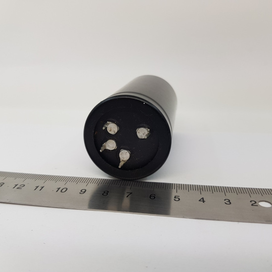 1 X ELECTROLYTIC CAPACITOR RUBYCON...