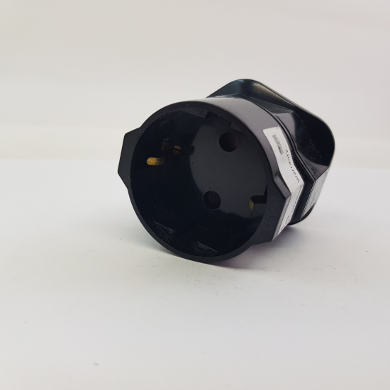 1 X EURO SCHUKO PLUG TO UK PLUG...