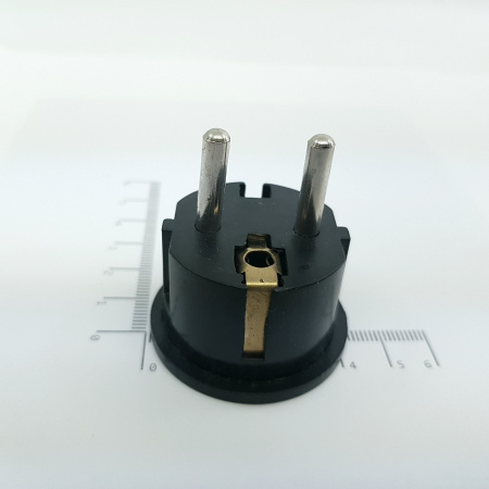 1 X USA TO  EU SCHUKO POWER ADAPTER. BLACK. RCB44B2