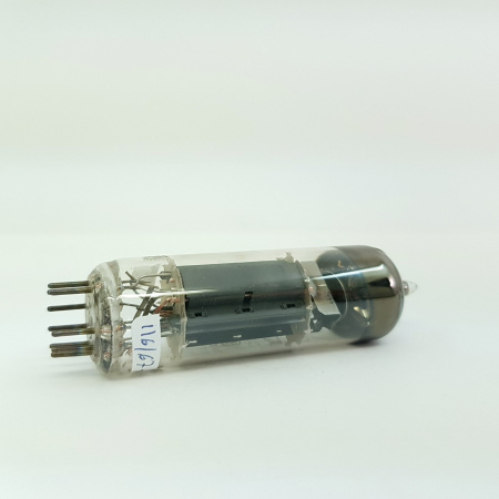 1 X ECL82 MULLARD TUBE. NOS. 116/67% RCB44