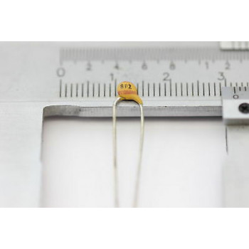 CERAMIC CAPACITOR 8.2pF +-0,25pF NOS (New Old Stock) 10PC. CA18U400F240715