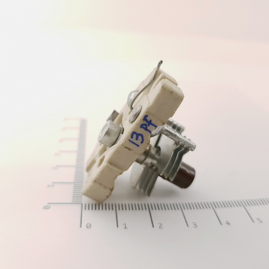 1 X VARIABLE CAPACITOR 13PF. USED....