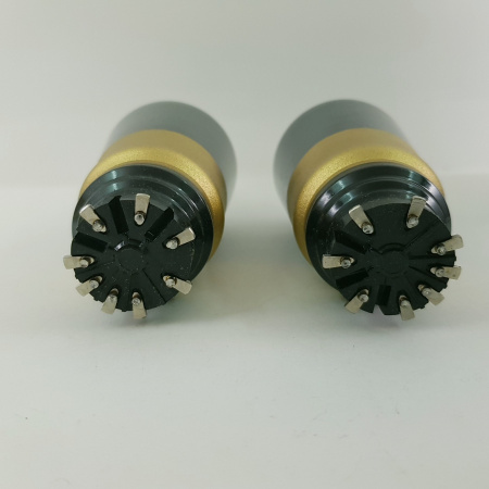 2 X ABL1 MULLARD TUBE. PAIR NOS / NIB. C105