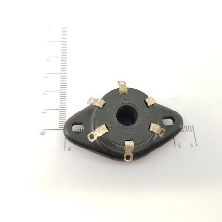 1 X UX6 AMERICAN MASYC SOCKET 6 PINS. ZOCALO UX6 6  PINS AMERICANO. RCZOC5