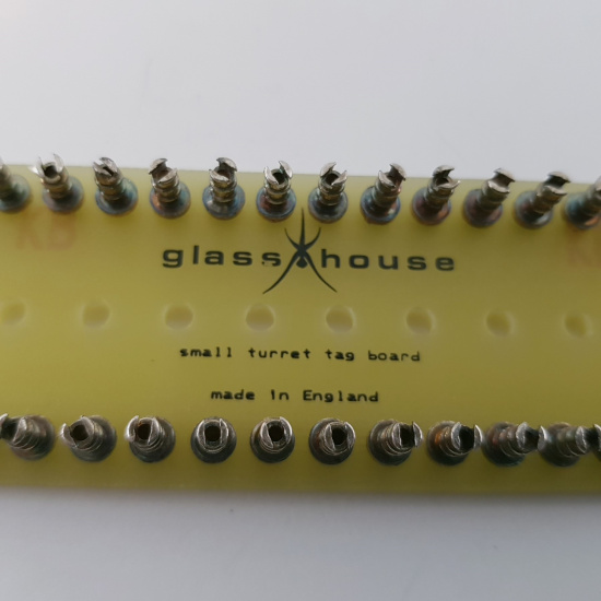 1 X GLASS HOUSE SMALL TURRENT TAG...