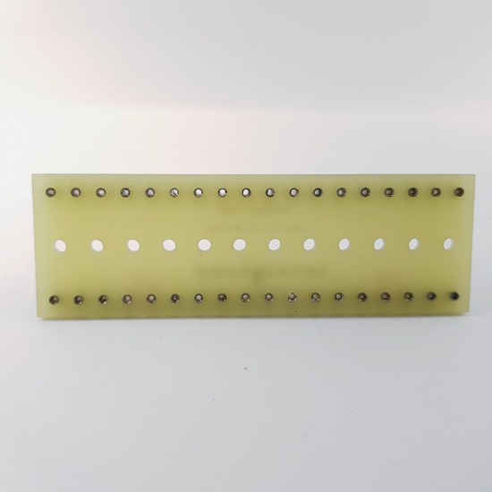 1 X GLASS HOUSE SMALL TURRENT TAG...