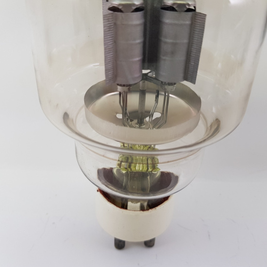 1 X VT129 / 304TL EIMAC TUBE. USED....