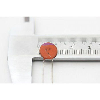 CERAMIC CAPACITOR PIHER 82pF 500V 10% NOS (NEW OLD STOCK) 3PC. CA86U500F111016