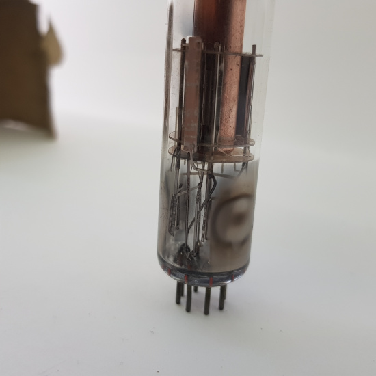 1 X CV228 VALVE ELECTRONIC TUBE....