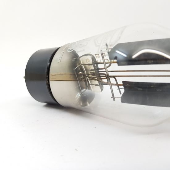 1 X AZ31 MULLARD TUBE. RECTANGULAR...