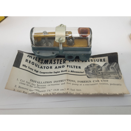 1 X MILES MASTER FUEL PRESSURE REGULATOR HB-11-1.5 NOS/NIB. NEW 1960´S-70´S. +1 RCB141