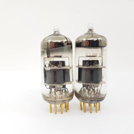 2 X E88CC BEL TUBE. 1960s PHILIPS PRODUCTION. GOLD PIN. MATCHED PAIR. 7. CH139
