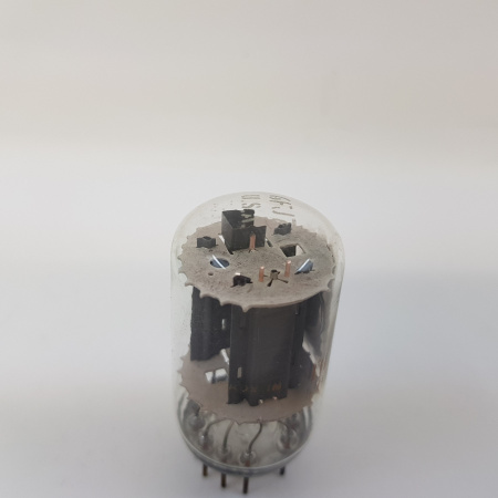 1 X 6FJ7 RCA TUBE. LITTLE USED. CB346/3