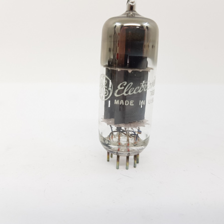 1 X 12BH7A GENERAL ELECTRIC TUBE. NOS/NIB. CB6