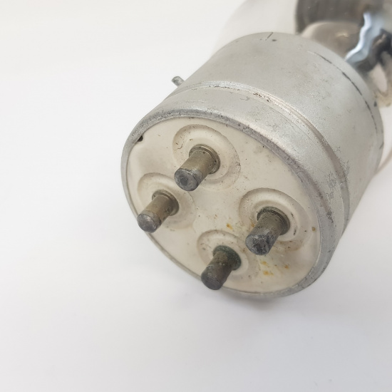 1 X 4B32 AMPEREX TUBE. BLACK PLATES....