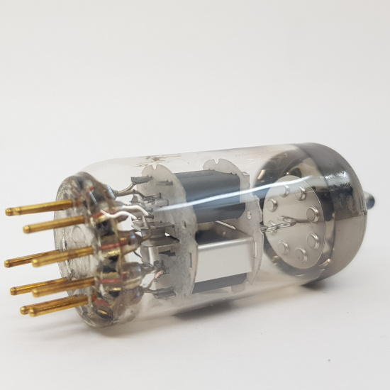 1 X E88CC MULLARD GOLD TUBE. R2K4...