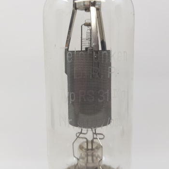 1 X RS31 TELEFUNKEN TUBE.... 2