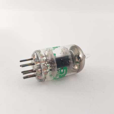 1 X 6AK5 SYLVANIA TUBE. NOS/NIB. RCB6