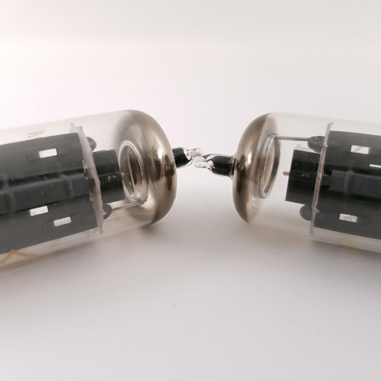 2 X 13DE7 HALTRON TUBE. COPPER RODS....