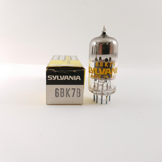 1 X 6BK7B / 7028 SYLVANIA TUBE. NOS/NIB. RCB36