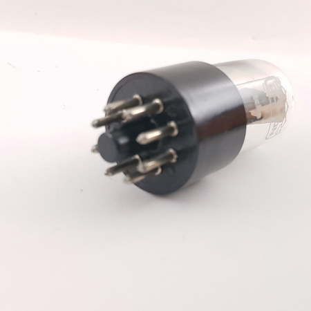 1 X 12SN7GTA ULTRON TUBE. RECTANGULAR GETTER. COPPER RODS. 17B. CH135