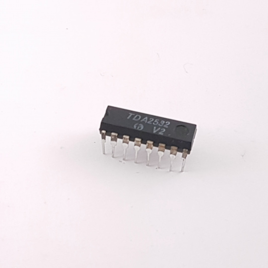 1 X TDA2532 INTEGRATED CIRCUIT NOS. RC613AU8F100724