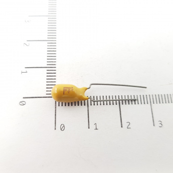 4 X TANTALIO CAPACITOR 22uF...