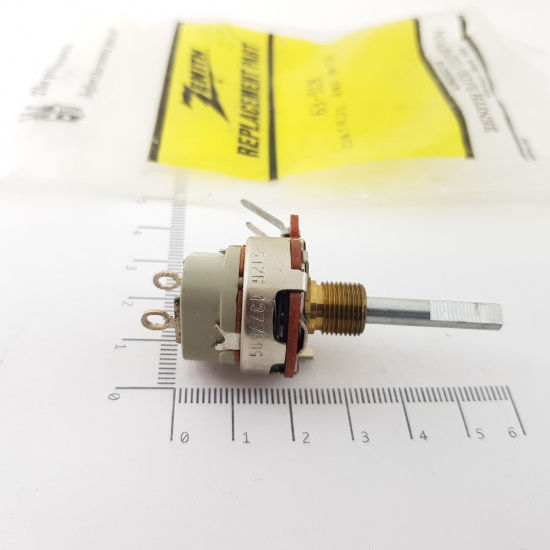 1 x POTENCIOMETRO ZENITH 63-5126 POTENTIOMETER. 1M LIN W ON/OFF. P1U4