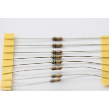 RESISTOR. 1/4W 560K 5% *8...