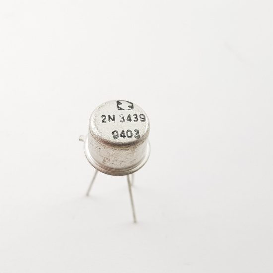 1 X 2N3439 TRANSISTOR NOS. RC613BU3F230724