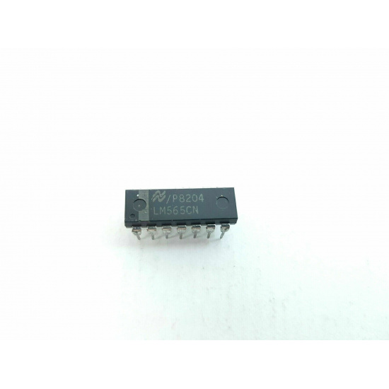 1 X LM565CN NATIONAL INTEGRATED CIRCUIT NOS New Old Stock 1PC C532AU9F010824