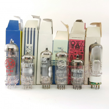 1 X 1950S RADIO TUBE...