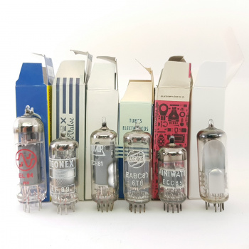 1 X 1950s RADIO TUBE KIT....