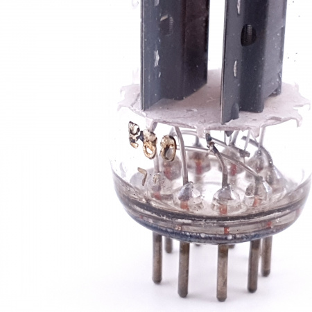 1 X ECC83 MULLARD TUBE. 1960s PRODUCTION. E-CODES.  NOS/NIB. CB407