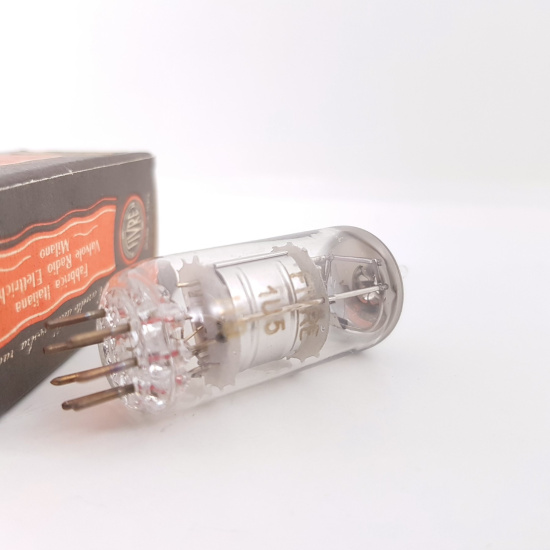 1 X 1U5 / DAF92 FIVRE TUBE. NOS /...