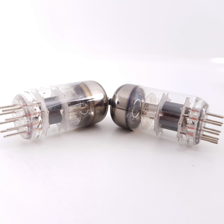 2 X EC86 PINNACLE TUBE. 3 MICA. MATCHED PAIR. 17. CH158