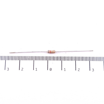 8 X 1/4W 8.2R 8R2 5% CARBON...