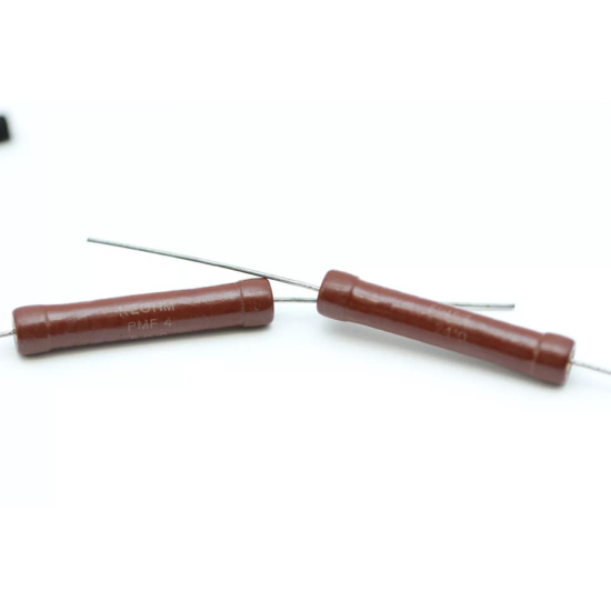 1 x WIREWOUND RESISTOR 5,6 K 5W 5% NEOHM NOS (New Old Stock) *1PC* U80