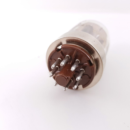 1 X 6883A SYLVANIA TUBE. NOS/NIB. RCB383V1