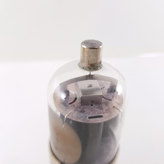 1 X 6883A SYLVANIA TUBE. NOS/NIB....