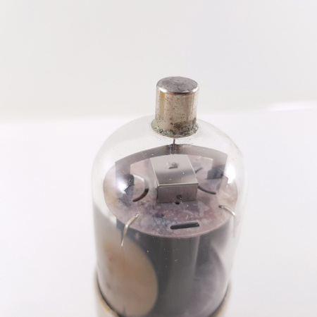 1 X 6883A SYLVANIA TUBE. NOS/NIB. RCB383V2