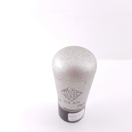 1 X REN904 TELEFUNKEN TUBE. NOS. RCB383