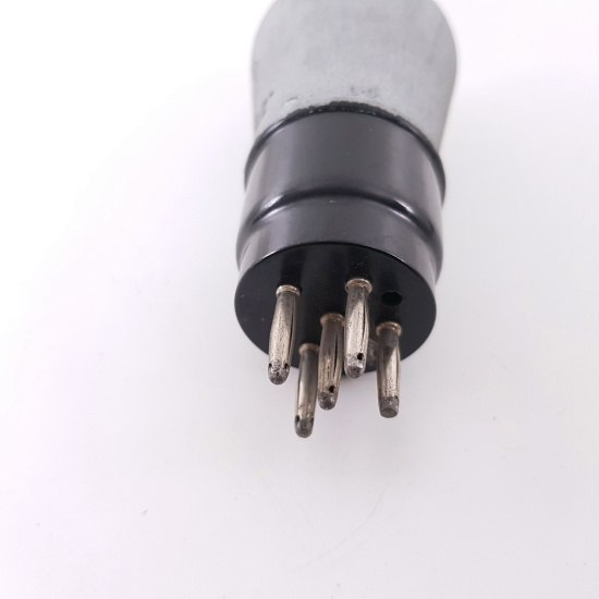 1 X HP4101 / E446 TUNGSRAM TUBE. NOS....