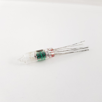 1 X 5719 SYLVANIA TUBE....