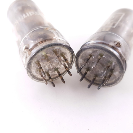 2 X ECC40 PHILIPS-MINIWATT TUBE. MATCHED PAIR. USED. RCU1