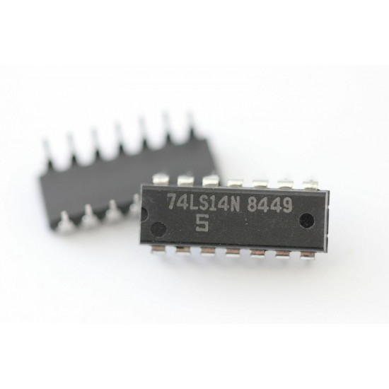 74LS14N SIGNETICS INTEGRATED CIRCUIT NOS( New Old Stock )1PC C210U63F180314