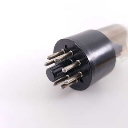 1 X 12SN7GTA ULTRON TUBE. RECTANG. GETTER. COPPER RODS. 18. CH135